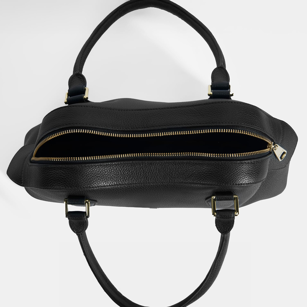 Kadın Siyah Deri Çanta Aksesuarlı Büyük Omuz Çantası