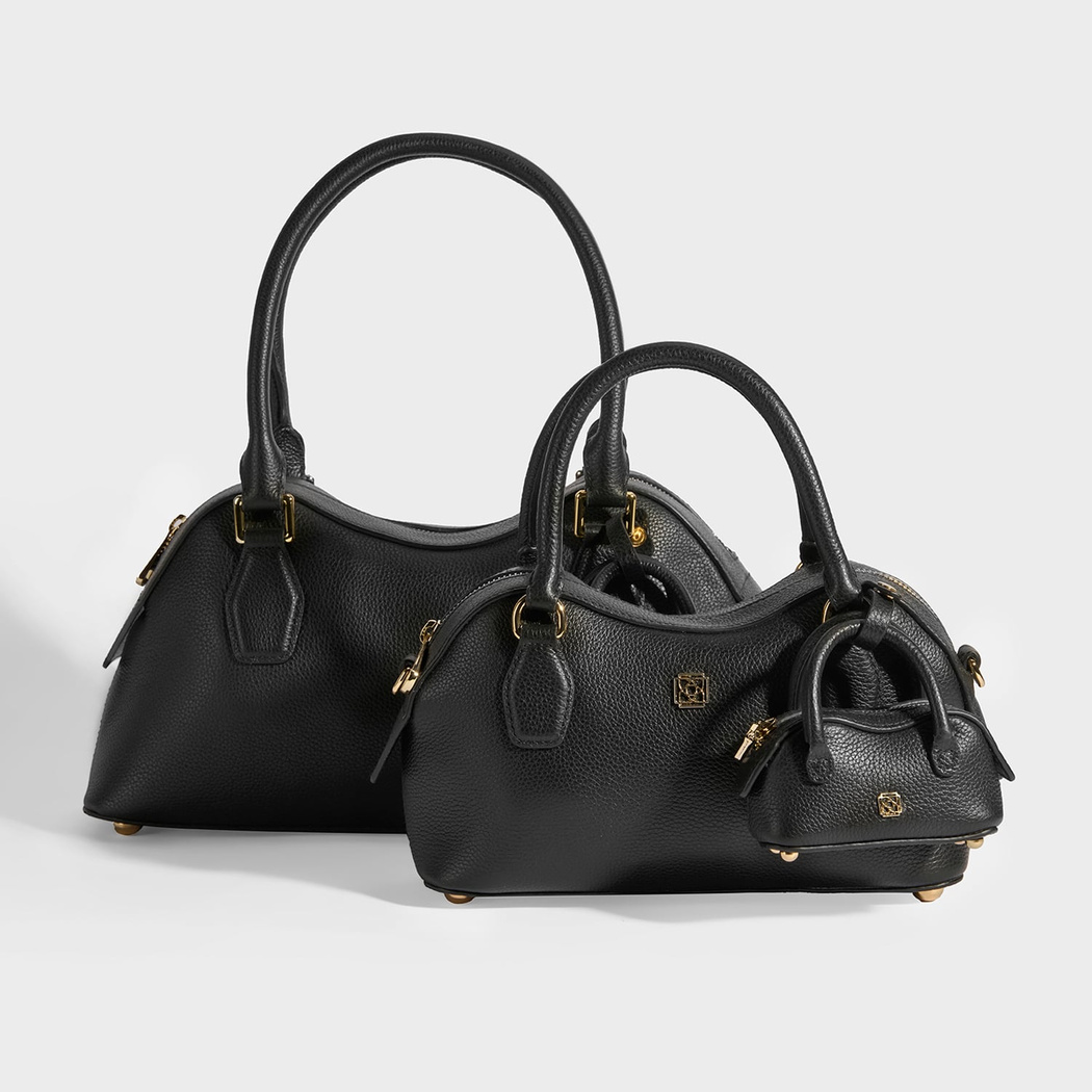 Kadın Siyah Deri Çanta Aksesuarlı Büyük Omuz Çantası