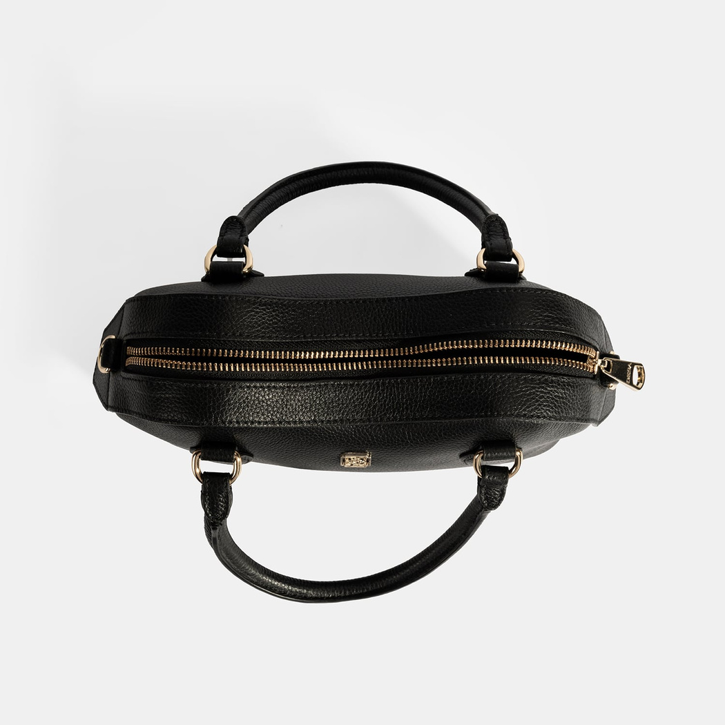 Kadın Siyah Deri Çanta Aksesuarlı Mini El Çantası