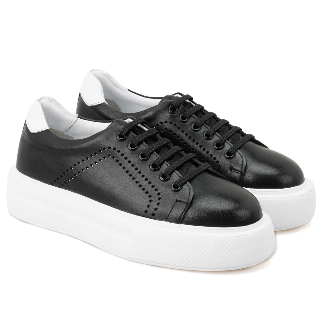 Kadın Siyah Deri Spor Ayakkabı