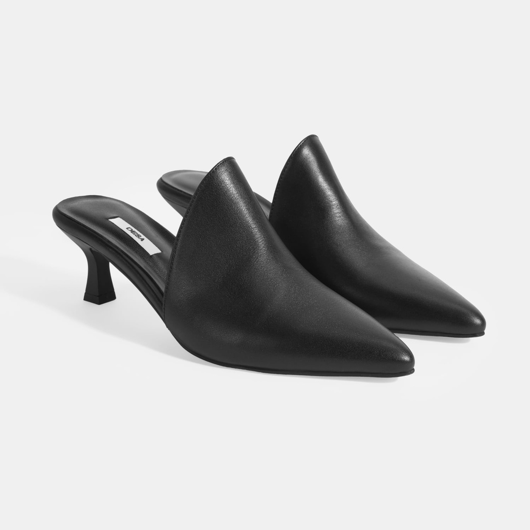 Kadın Siyah Deri Terlik 