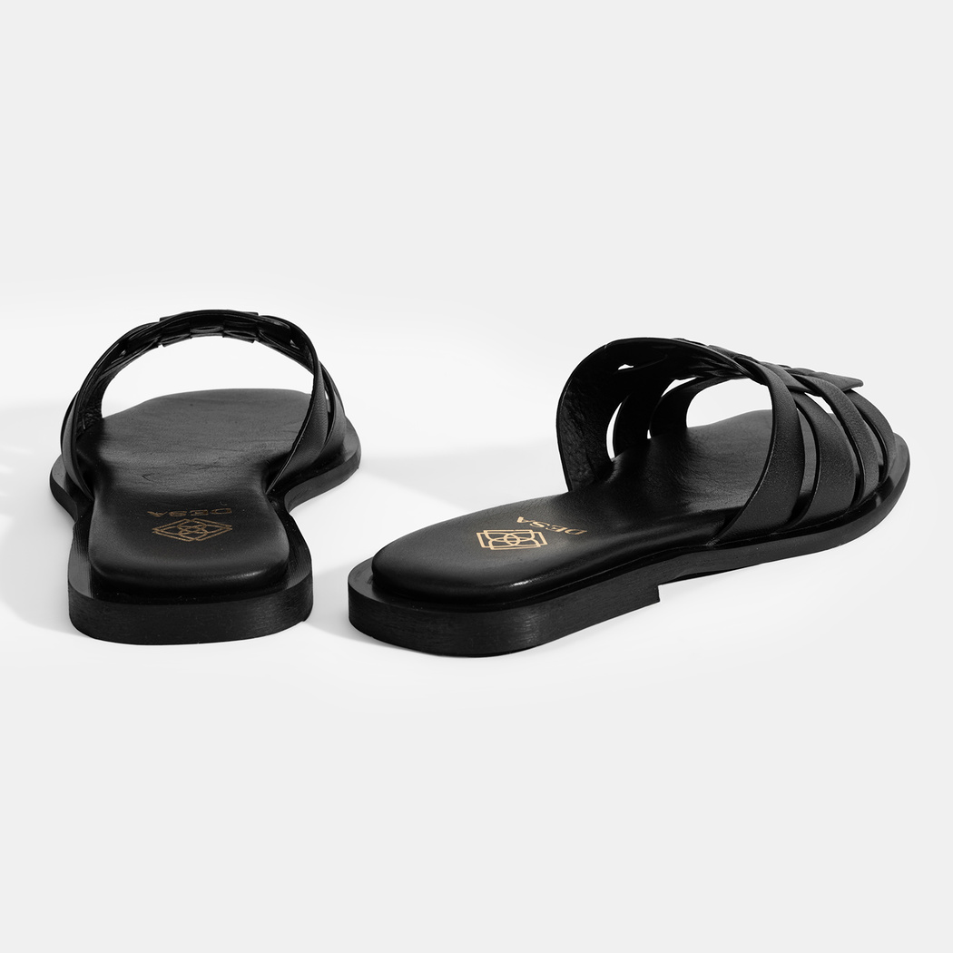 Kadın Siyah Deri Terlik