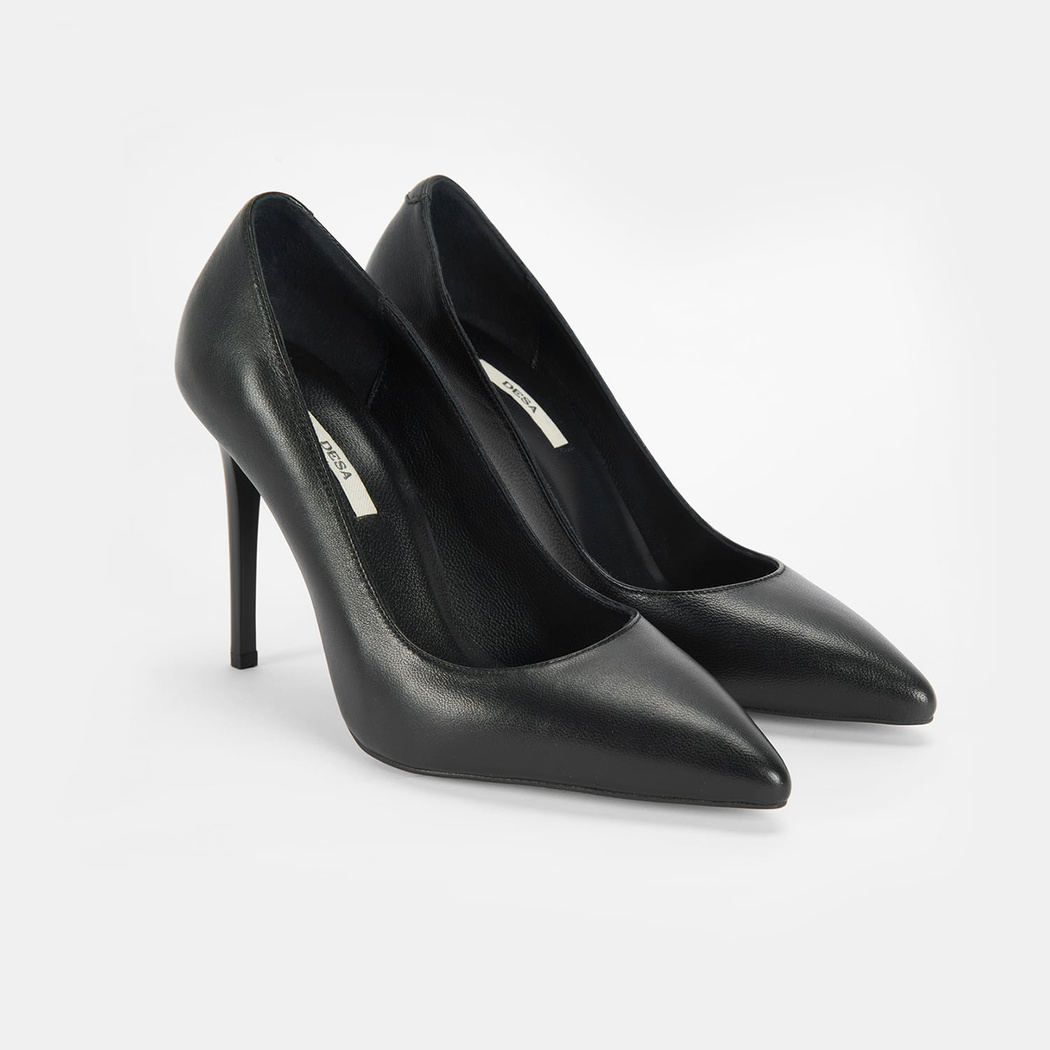 Kadın Siyah Deri Topuklu Klasik Ayakkabı