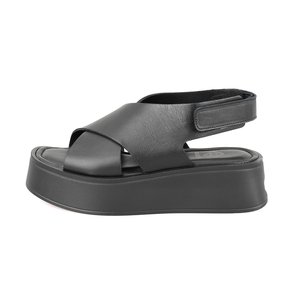 Kadın Siyah Dolgu Topuklu Deri Sandalet