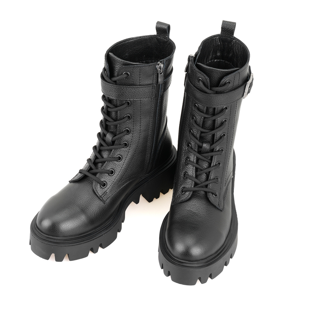 Kadın Siyah Fermuarlı Deri Bot