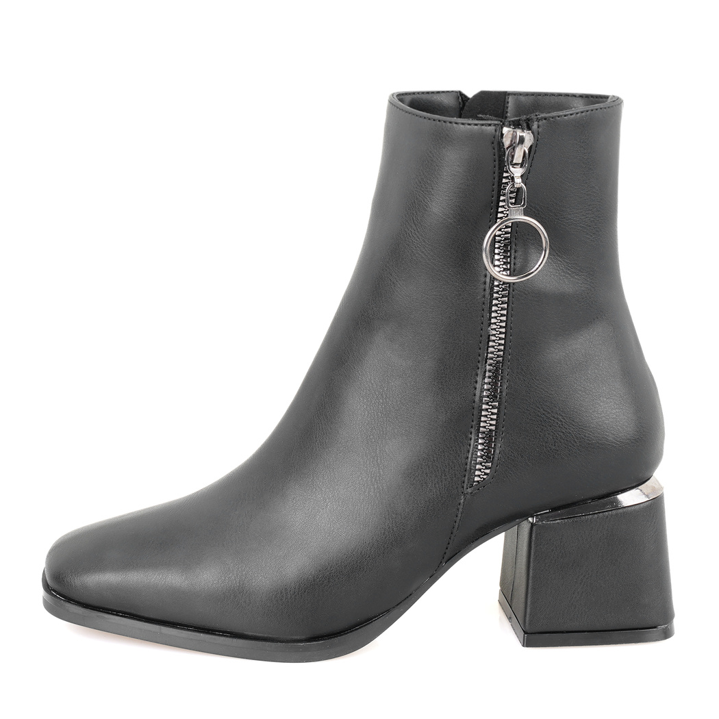Kadın Siyah Fermuarlı Topuklu Bot