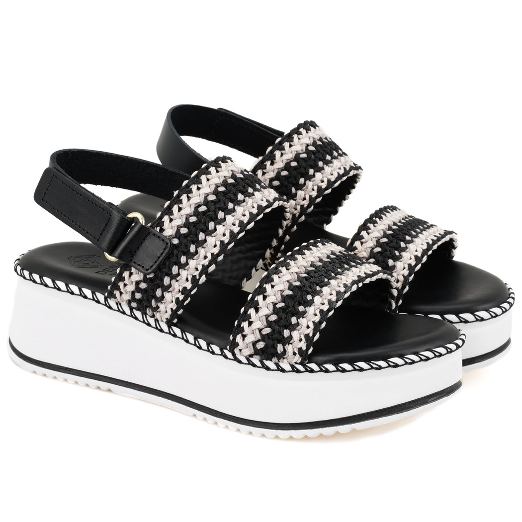 Kadın Siyah Hasır Örgülü Deri Sandalet