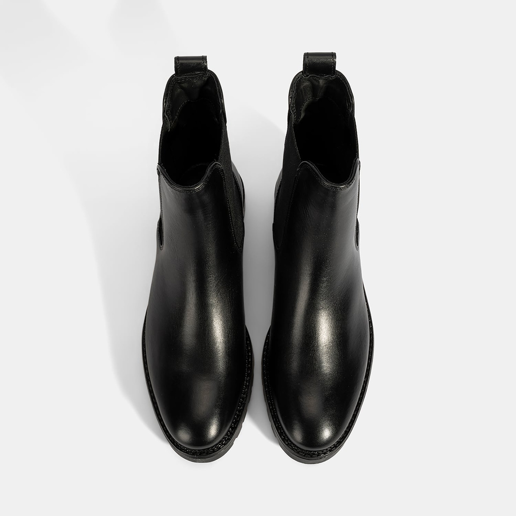 Kadın Siyah Kalın Topuklu Deri Bot