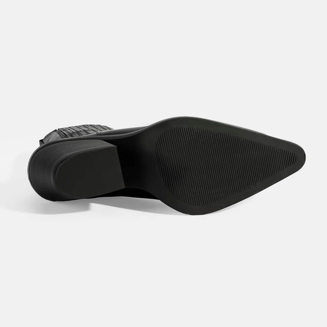 Kadın Siyah Kalın Topuklu Deri Bot