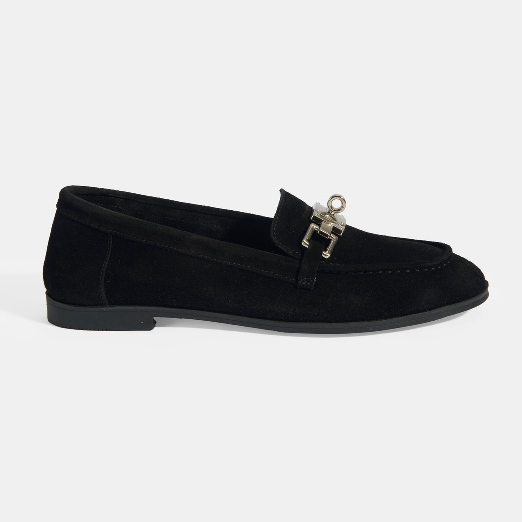 Kadın Siyah Kilit Aksesuarlı Slip-On Süet Loafer