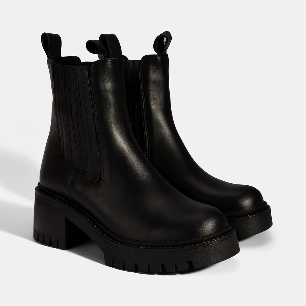 Kadın Siyah Lastikli Topuklu Deri Chelsea Bot