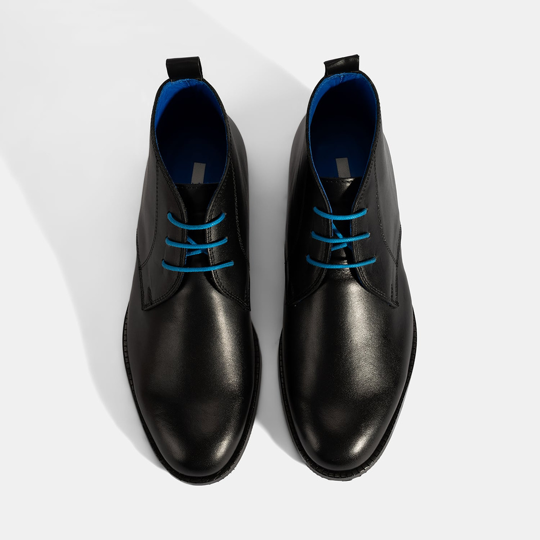 Kadın Siyah Mavi Bağcık Detaylı Deri Bot