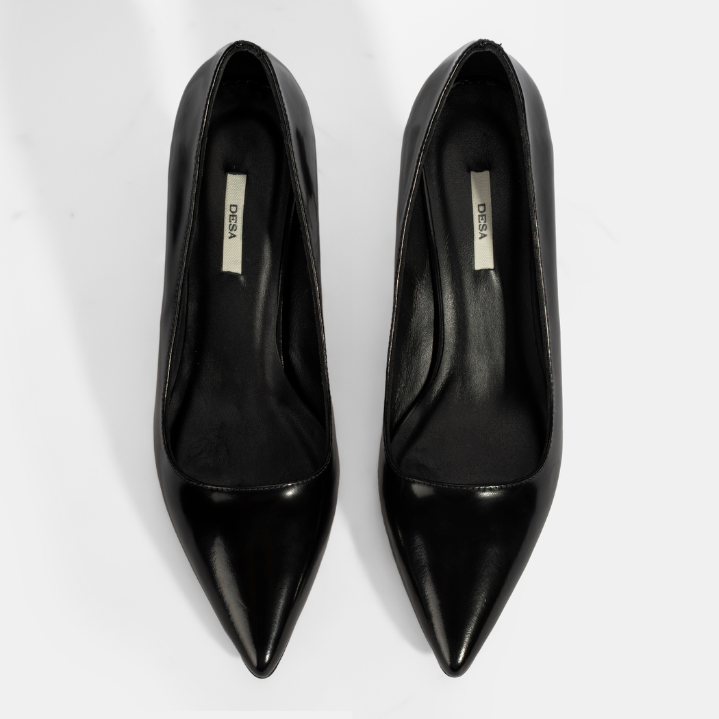 Kadın Siyah Metal Topuk Detaylı Rugan Abiye Ayakkabı