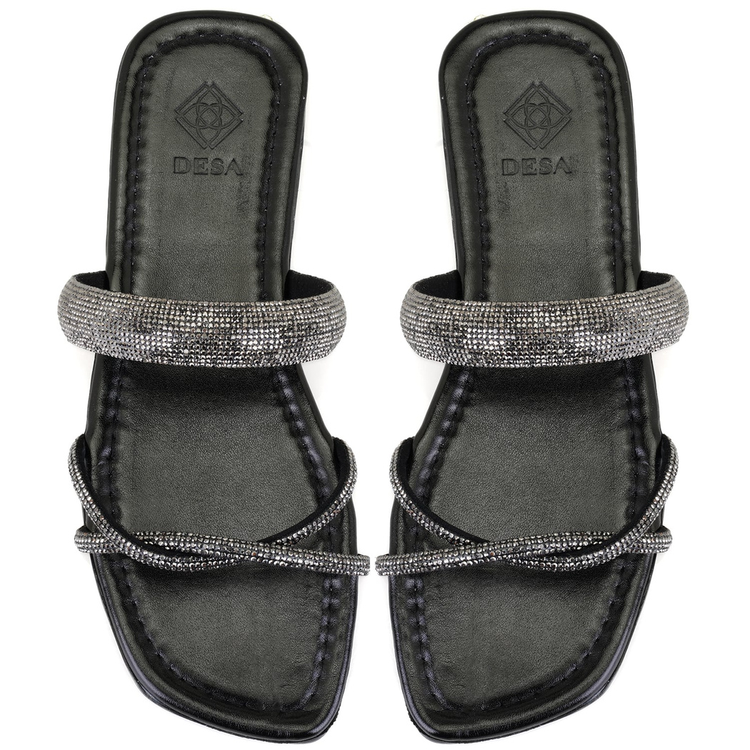 Kadın Siyah Parlak Taş Detaylı Terlik