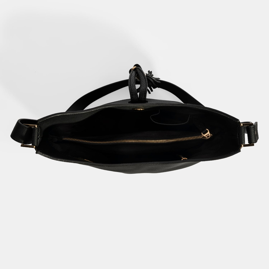 Kadın Siyah Püskül Detaylı Omuz Çantası