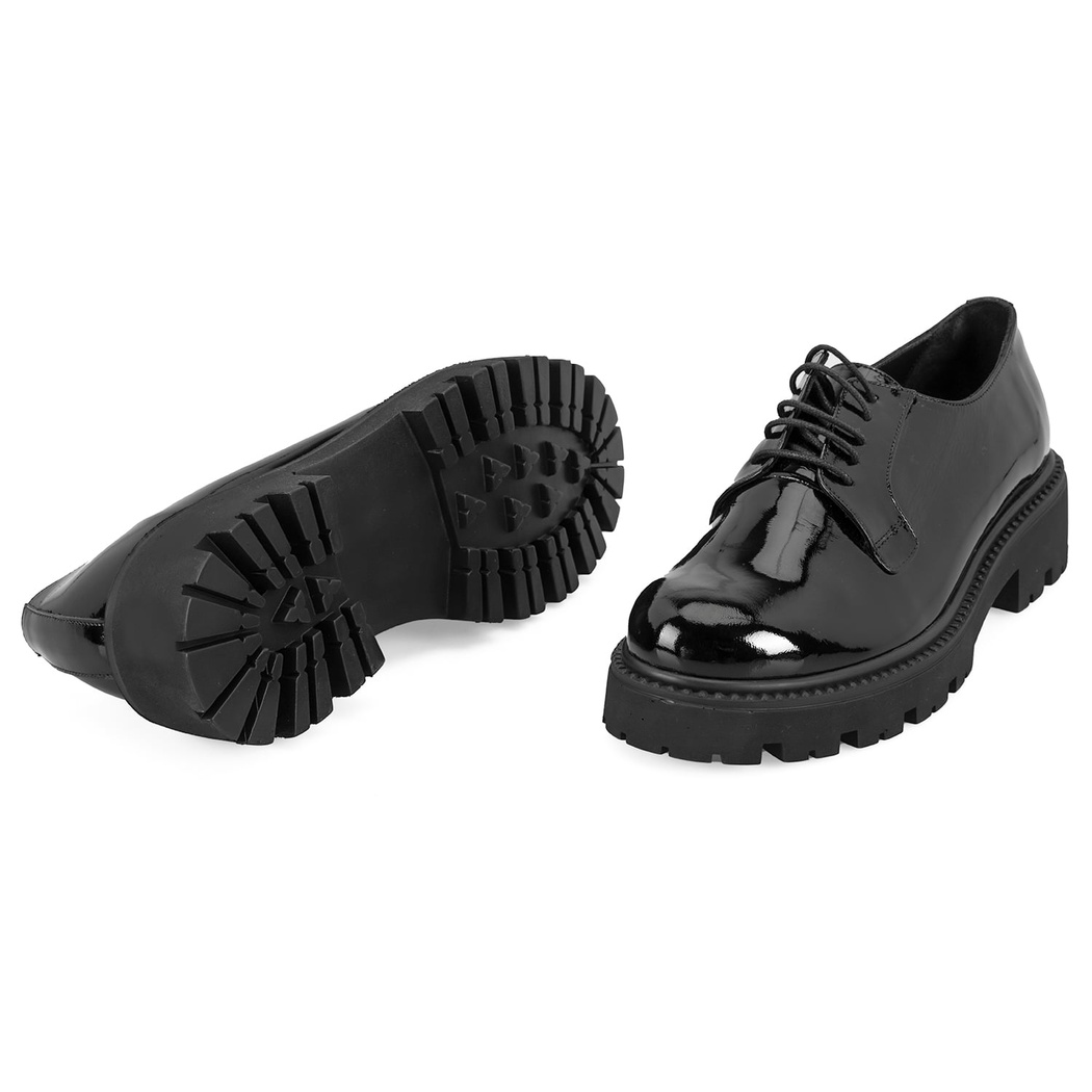 Kadın Siyah Rugan Deri Günlük Ayakkabı