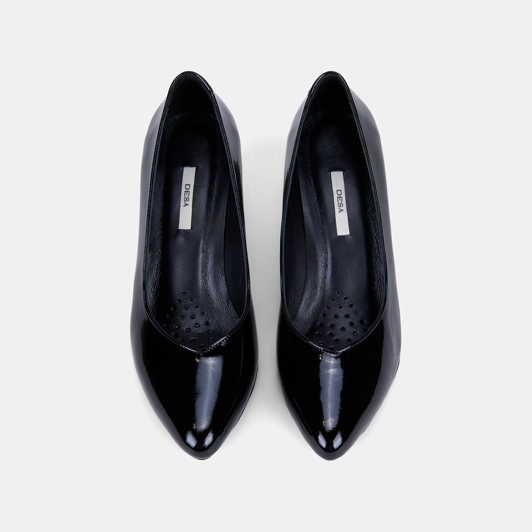 Kadın Siyah Rugan Deri Kalın Topuklu Ayakkabı 