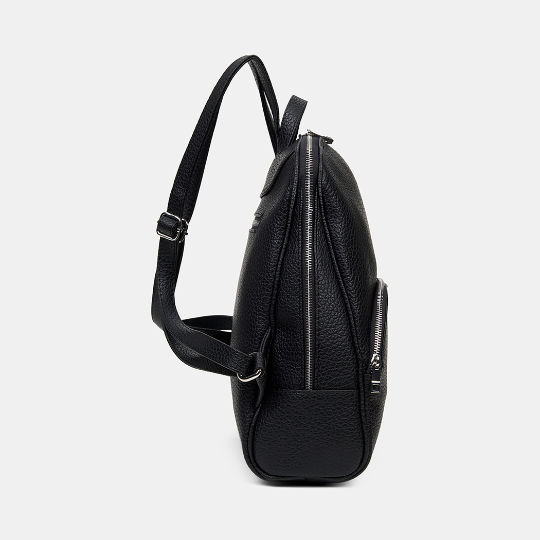 Kadın Siyah Sırt Çantası