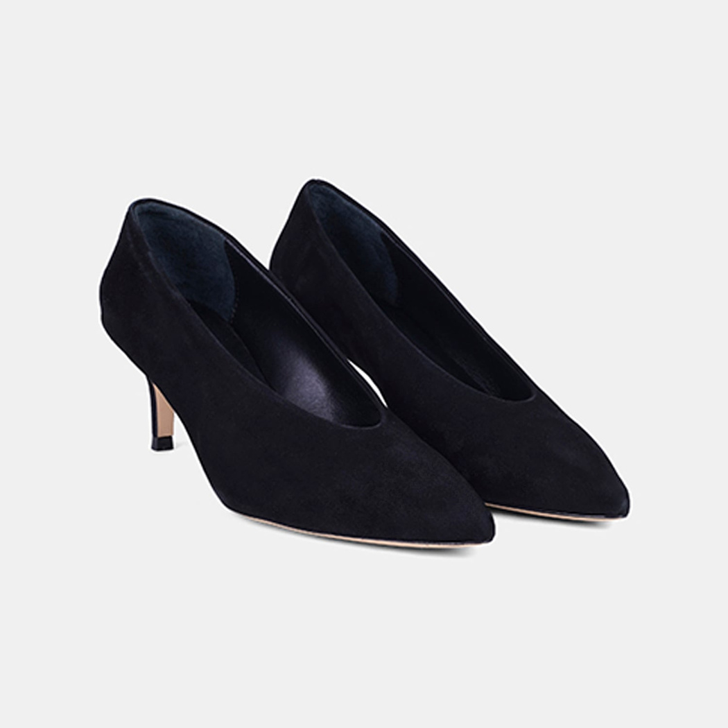 Kadın Siyah Sivri Burunlu Süet Topuklu Ayakkabı