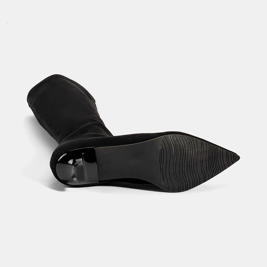 Kadın Siyah Sivri Burunlu Topuklu Stretch Çizme