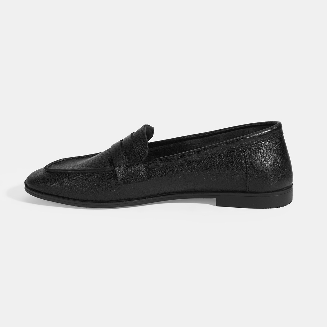 Kadın Siyah Slip-On Deri Loafer