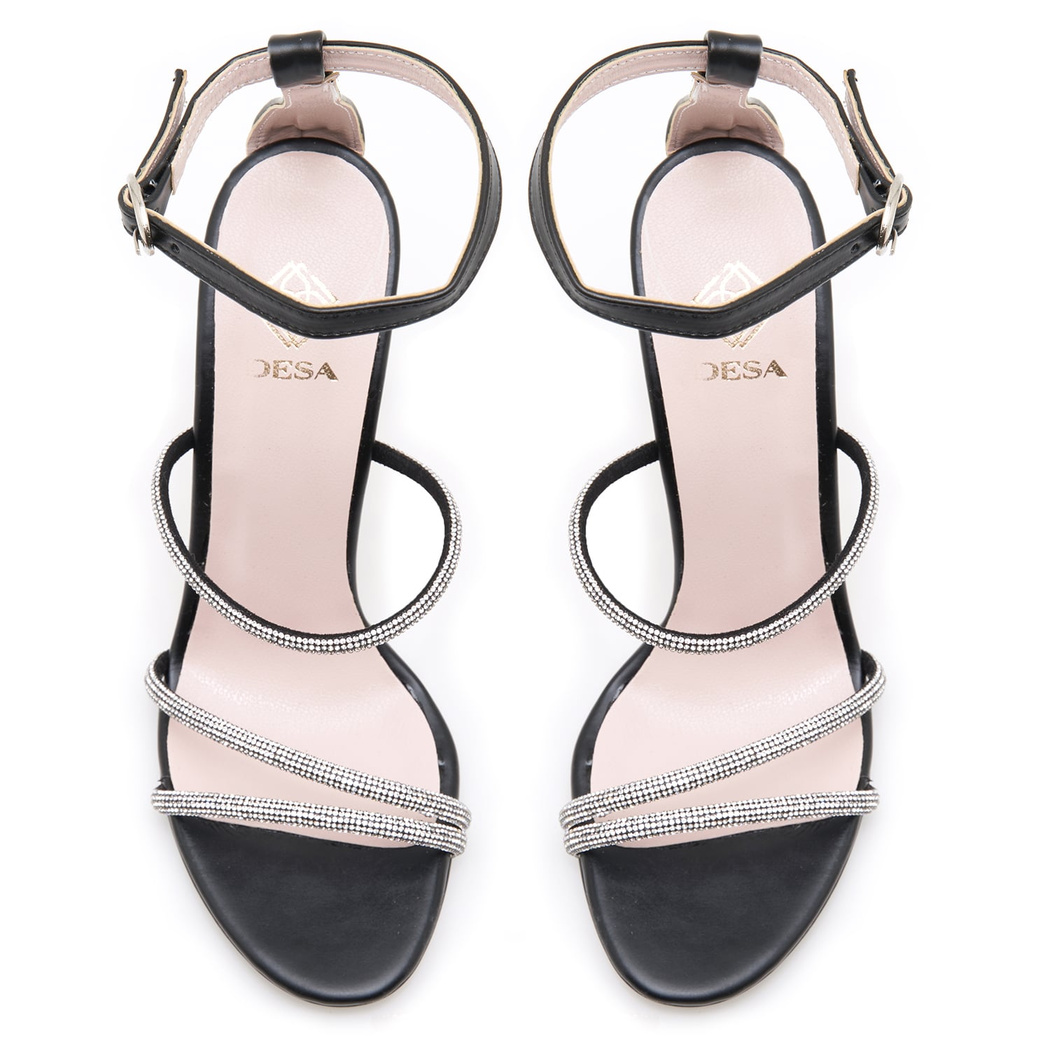 Kadın Siyah Taş Detaylı Topuklu Sandalet