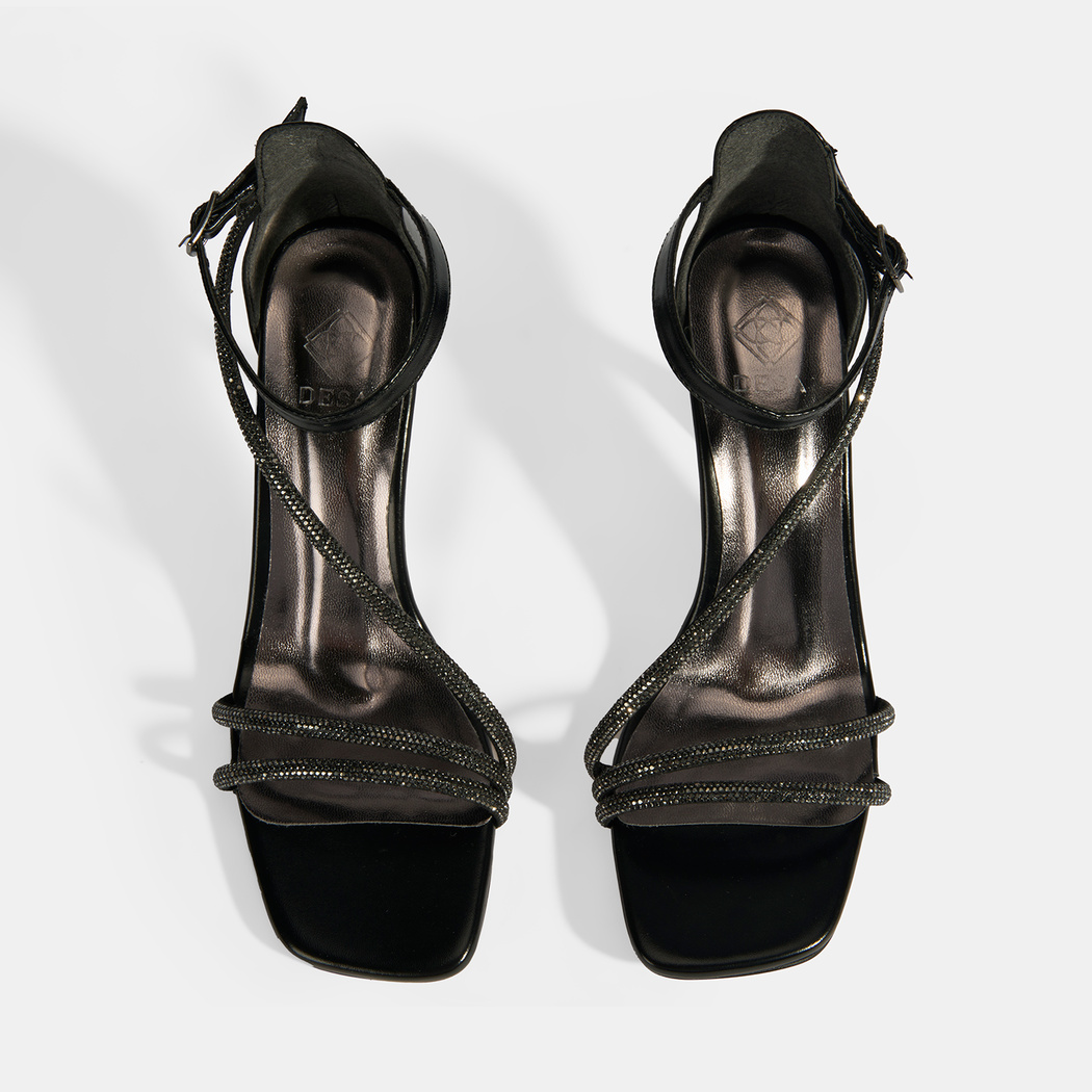 Kadın Siyah Toka Detaylı Topuklu Abiye Sandalet