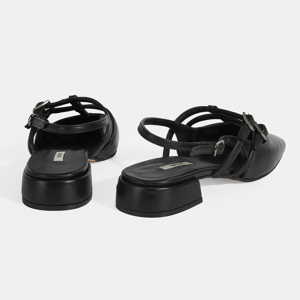 Kadın Siyah Tokalı Deri Günlük Ayakkabı