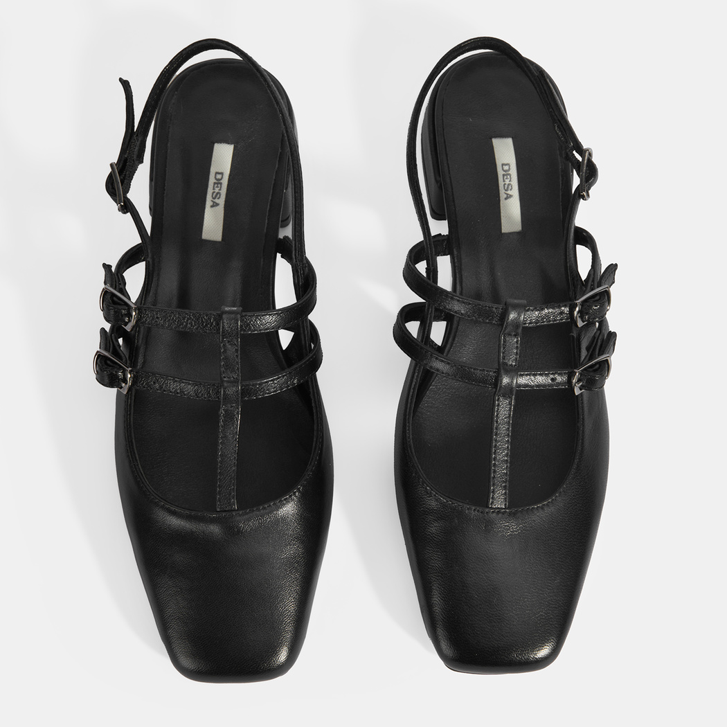 Kadın Siyah Tokalı Deri Günlük Ayakkabı