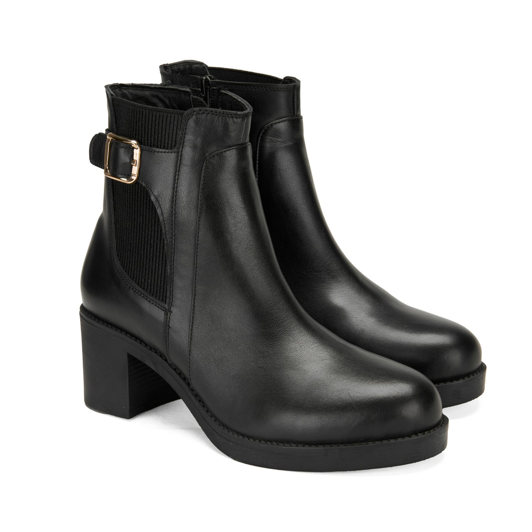 Kadın Siyah Topuklu Deri Bot