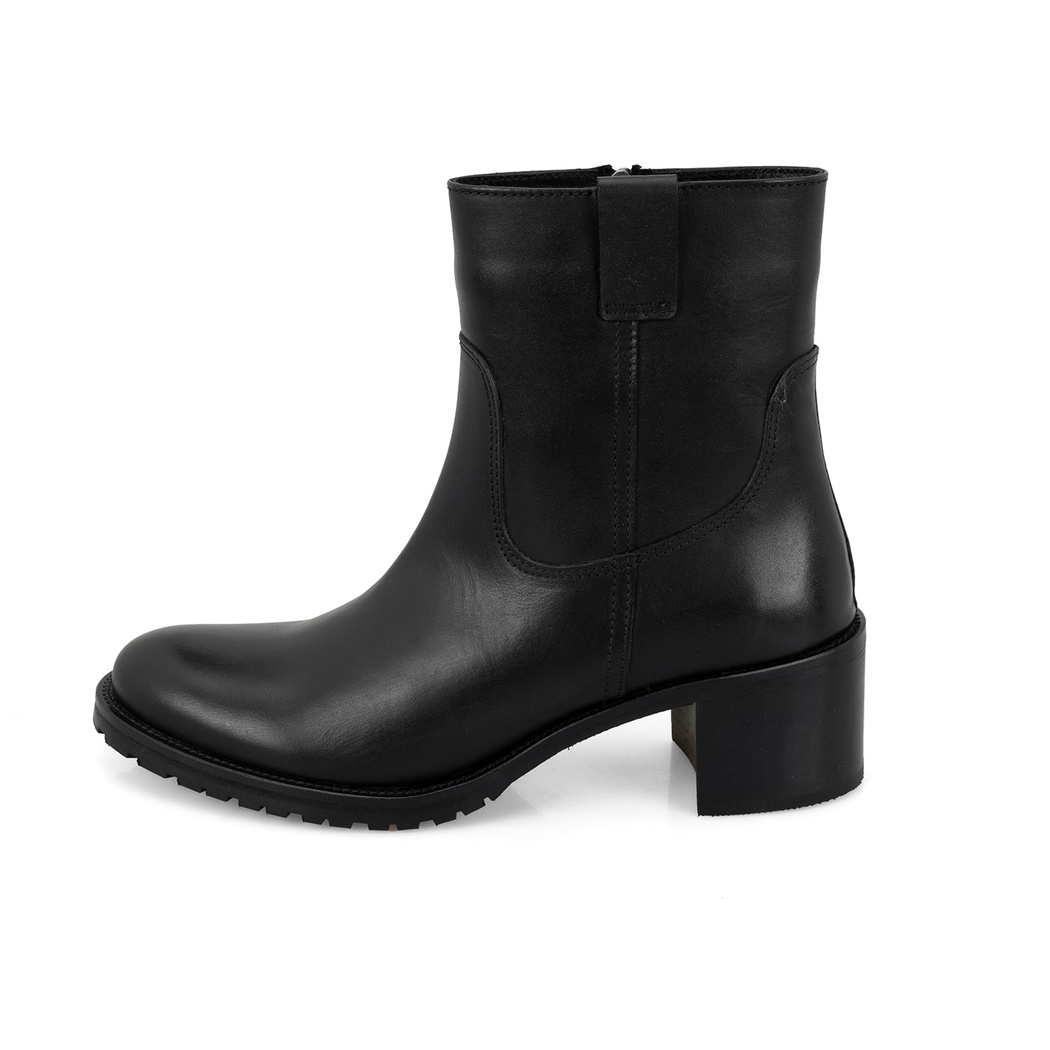 Kadın Siyah Topuklu Deri Bot