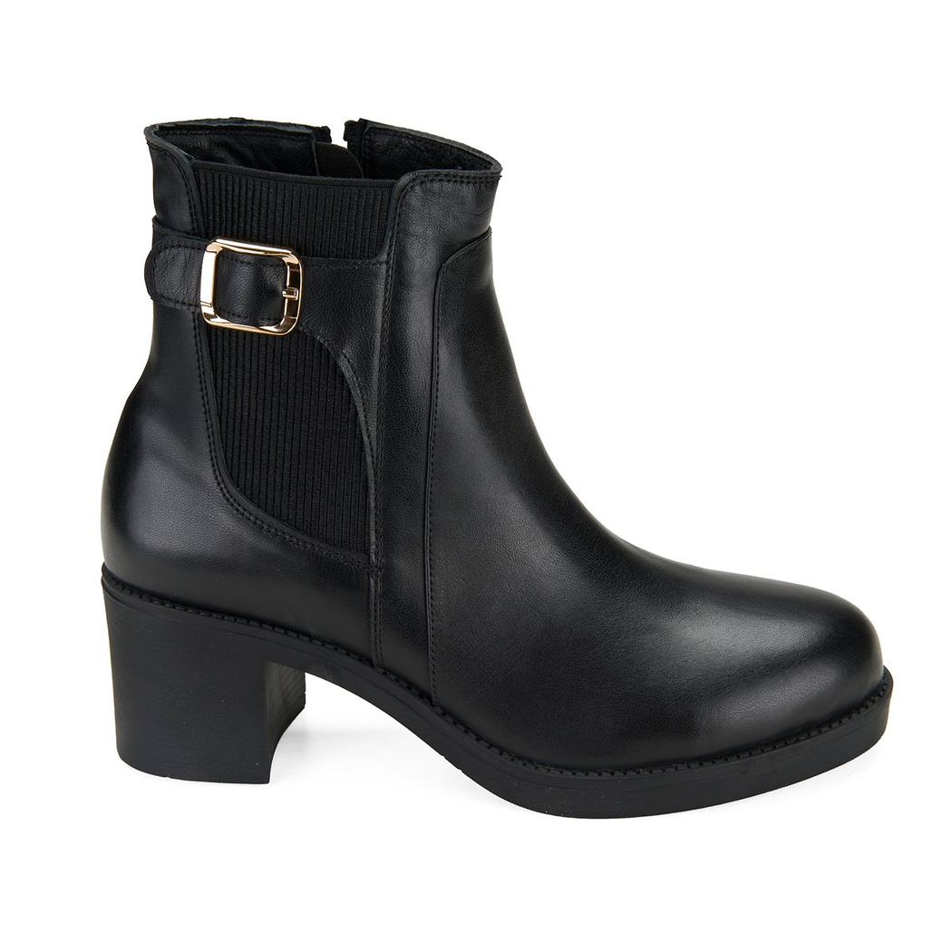 Kadın Siyah Topuklu Deri Bot