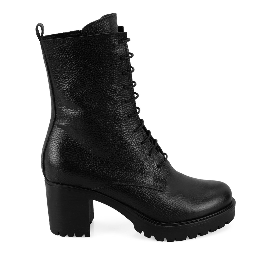 Kadın Siyah Topuklu Deri Bot