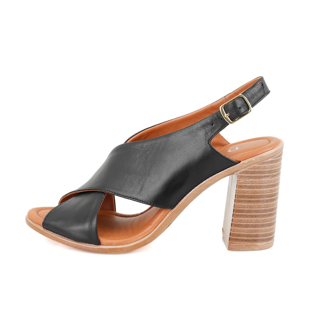 Kadın Siyah Topuklu Deri Sandalet