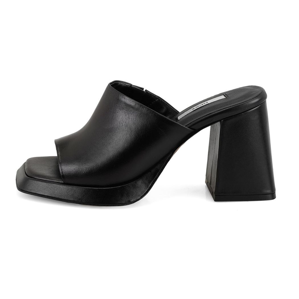 Kadın Siyah Topuklu Napa Deri Terlik