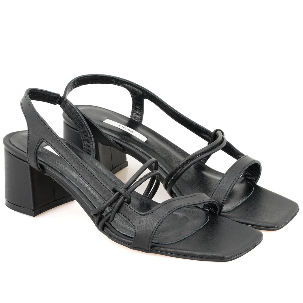 Kadın Siyah Topuklu Sandalet