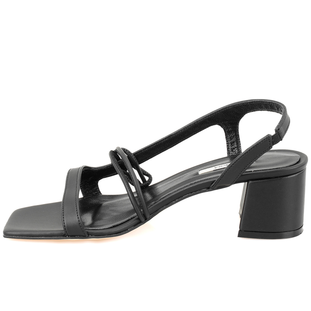 Kadın Siyah Topuklu Sandalet