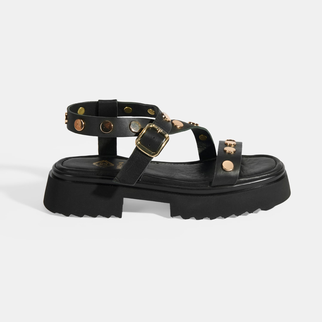 Kadın Siyah Zımba Detaylı Deri Sandalet