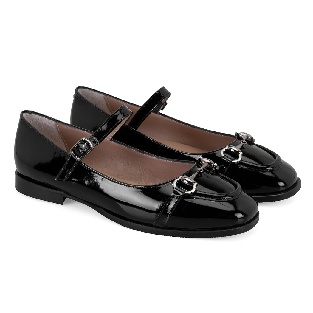 Kadın Siyah Zincir Detaylı Mary Jane Rugan Deri Babet