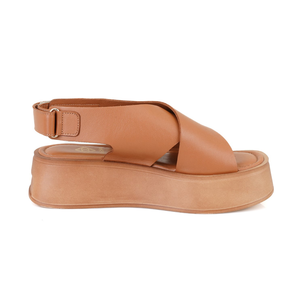 Kadın Taba Dolgu Topuklu Deri Sandalet