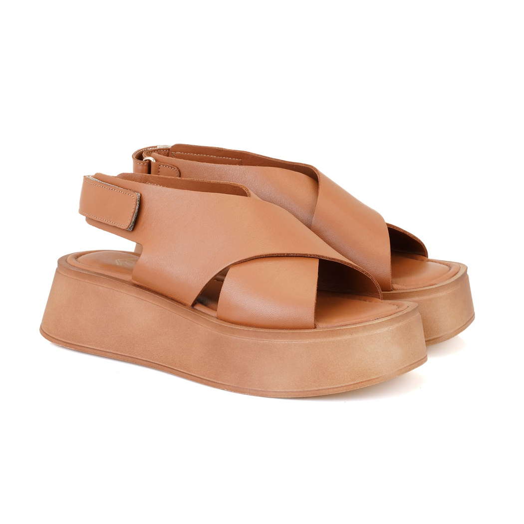 Kadın Taba Dolgu Topuklu Deri Sandalet