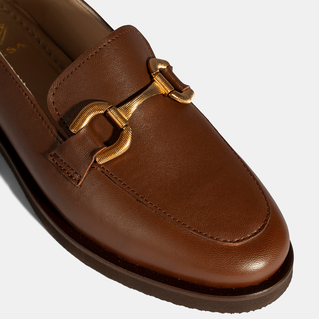 Kadın Taba Metal Toka Aksesuarlı Deri Loafer