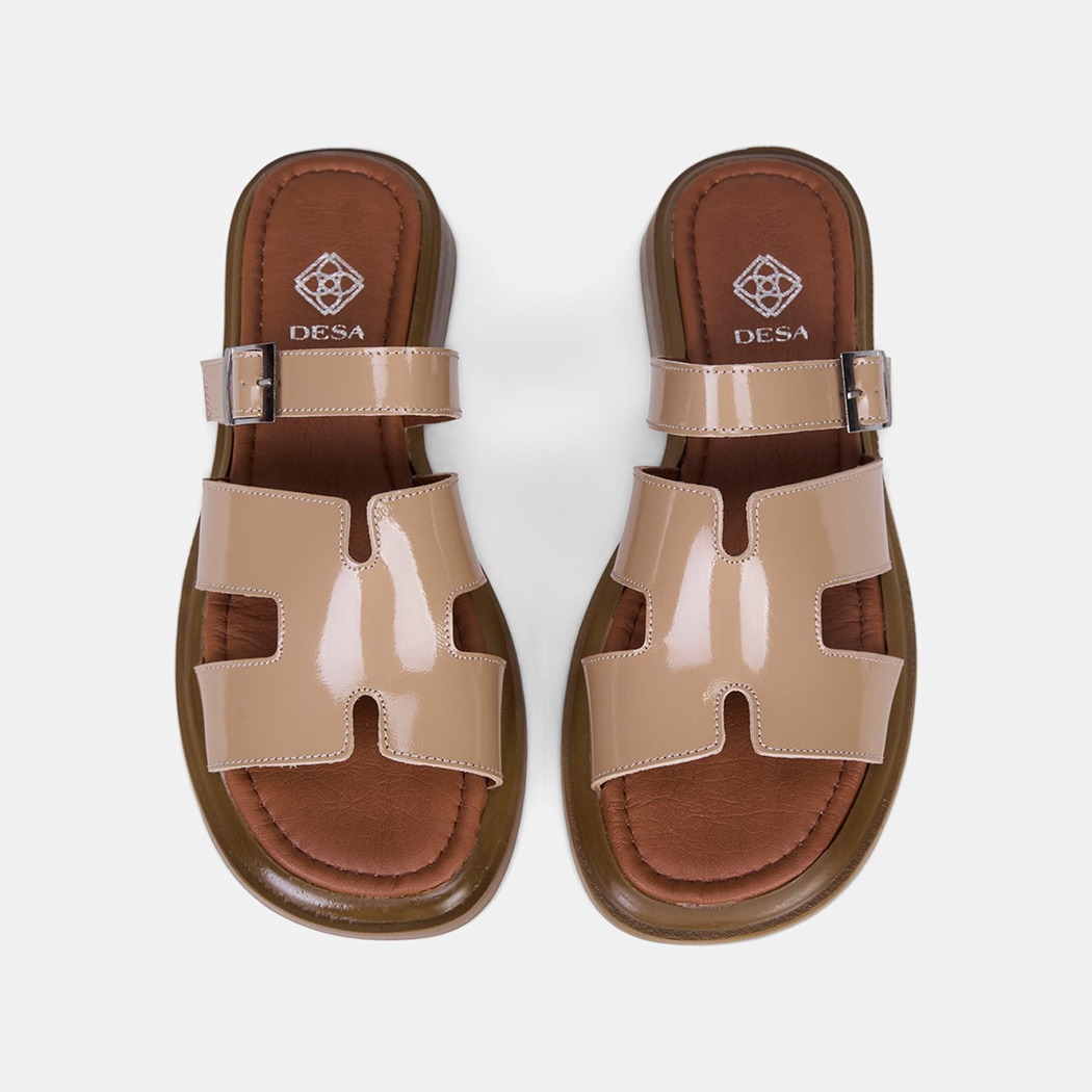 Kadın Ten Ayarlanabilir Tokalı Rugan Deri Terlik