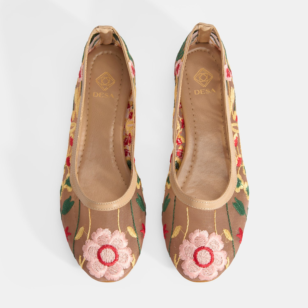 Kadın Ten Nakış İşleme Detaylı Fileli Babet