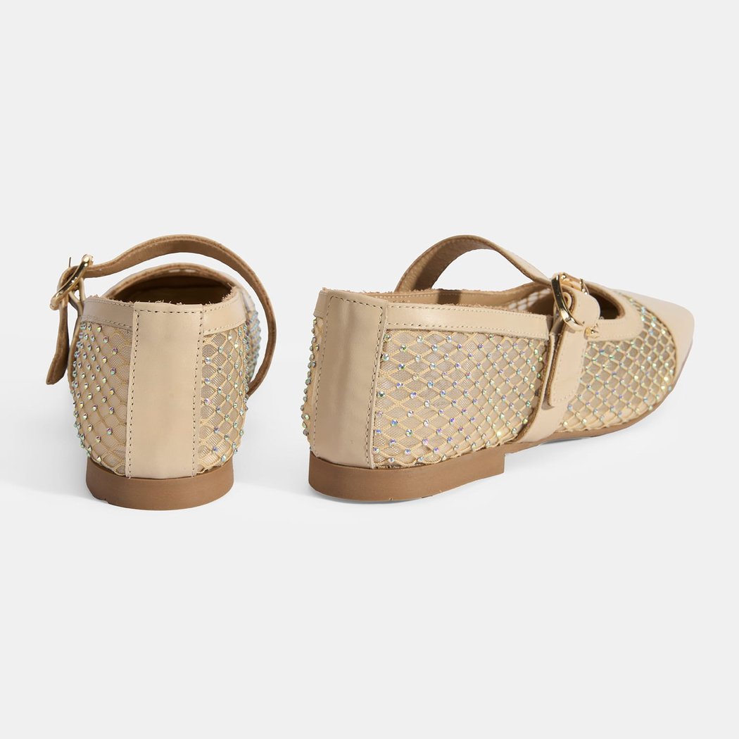 Kadın Ten Toka Aksesuarlı File Babet