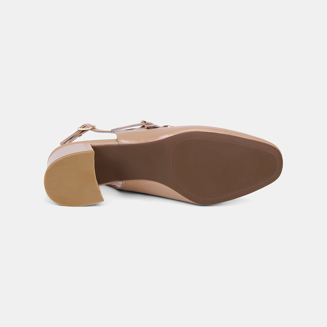 Kadın Ten Tokalı Kalın Topuklu Klasik Rugan Deri Ayakkabı