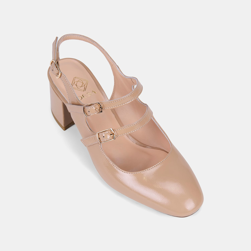 Kadın Ten Tokalı Kalın Topuklu Klasik Rugan Deri Ayakkabı