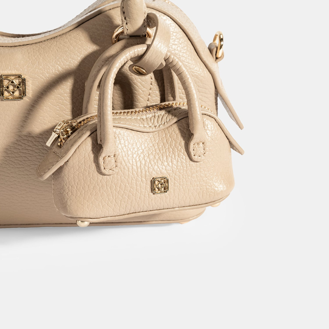 Kadın Vizon Deri Çanta Aksesuarlı Mini El Çantası