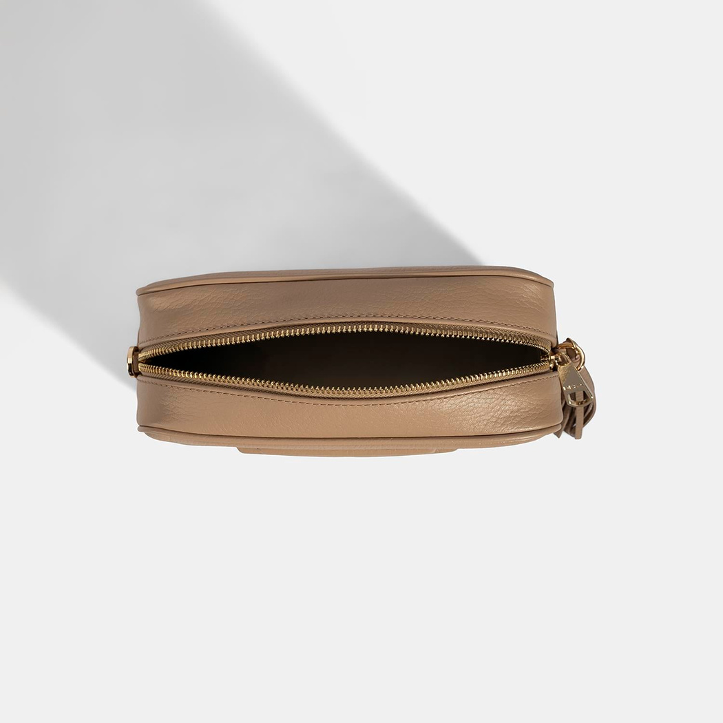 Kadın Vizon Monogram Deri Postacı Çantası