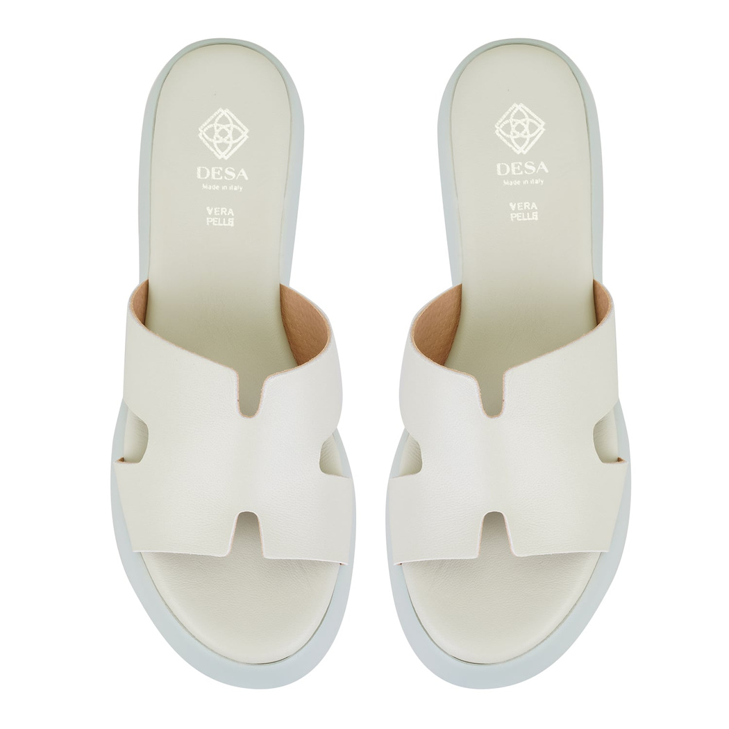 Kadın Yeşil Dolgu Topuklu Deri Terlik